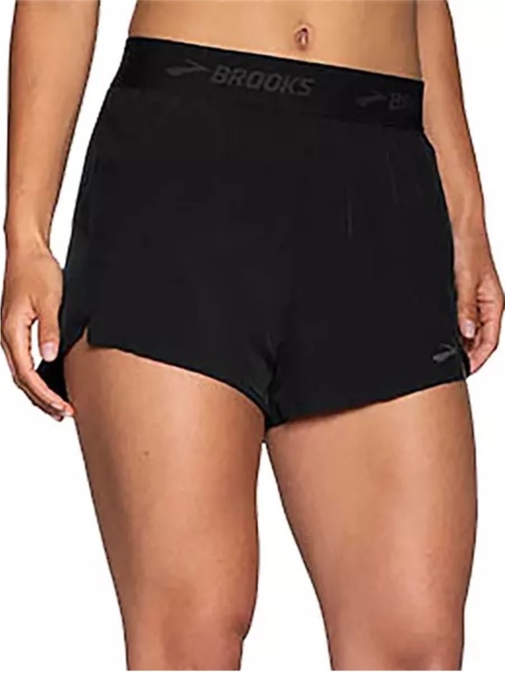 Brooks Chaser 3” Shorts
Size Small